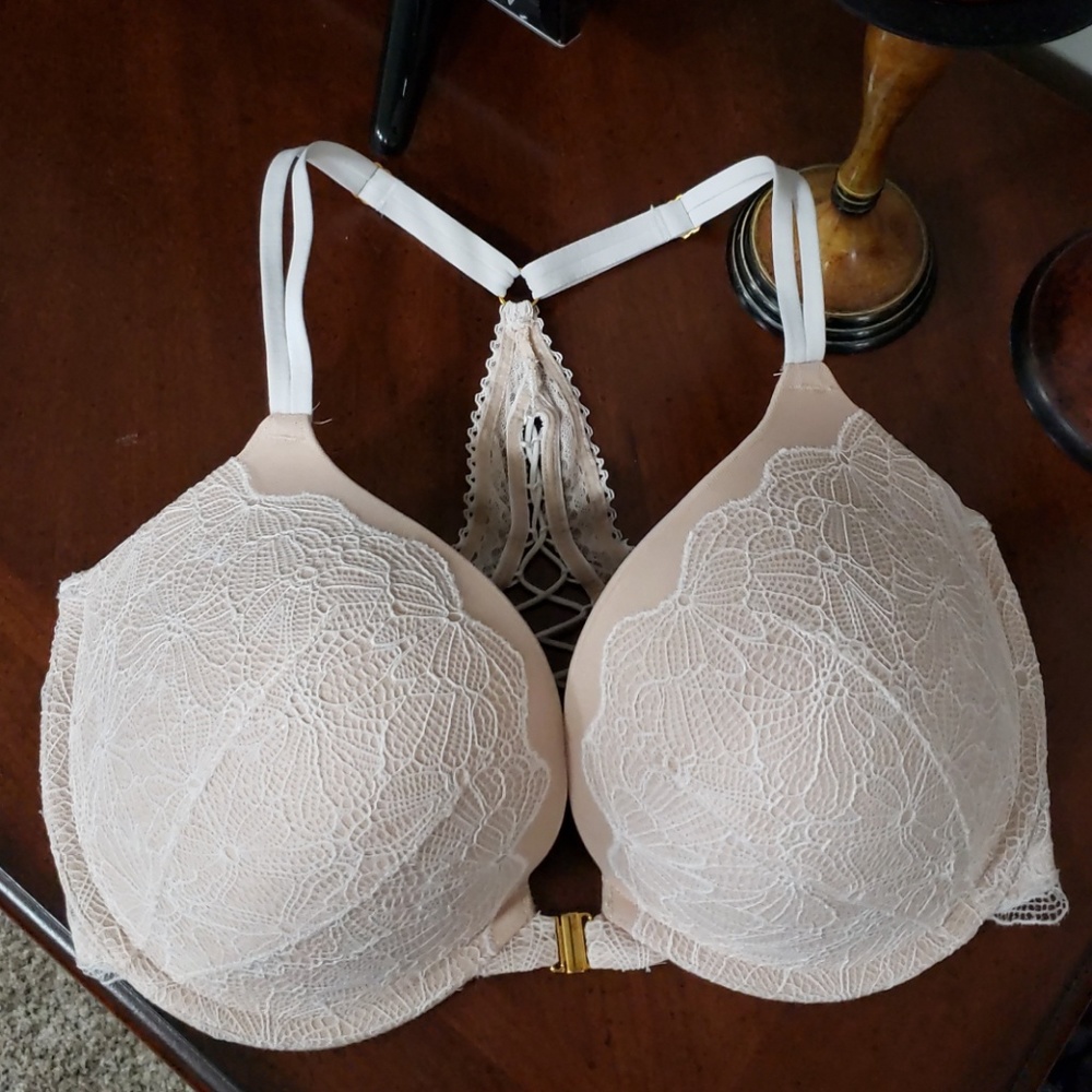 Victoria Secret Very Sexy racerback pushup bra